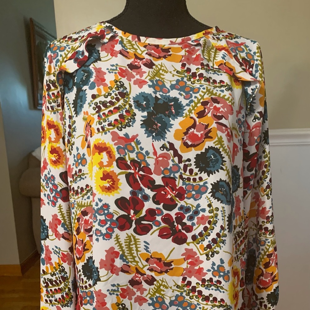 Beautiful fall blouse!